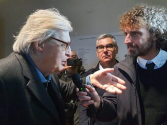 Vittorio Sgarbi, blitz alla Galleria nazionale, c'erano anche le Iene
