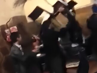 A sediate in un bar a Spoleto, ubriaco litiga col proprietario