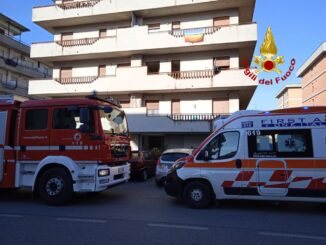 85enne intossicato dal fumo in un incendio a Città di Castello