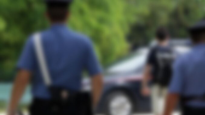 Sferra gomitata in faccia ad un Carabiniere, arrestato pregiudicato