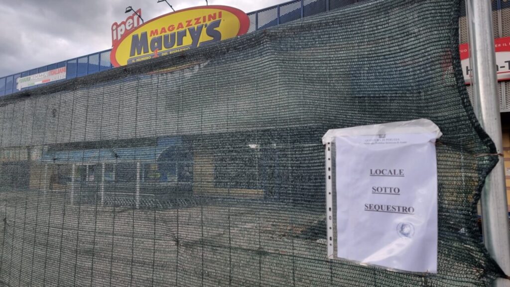 Incendio Maury's Bastia, Polizia pone sotto sequestro l'area, ricollocato personale