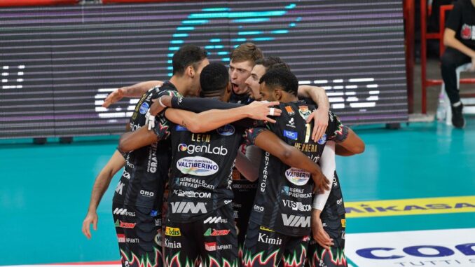 Sir Volley in casa Valsa Group Modena dopo vittoria con Verona
