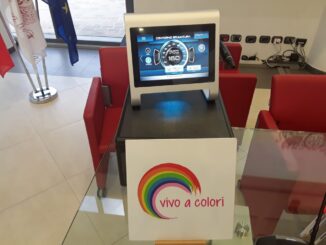 Vivo a Colori ha fatto sua prima donazione a Breast Unit Perugia