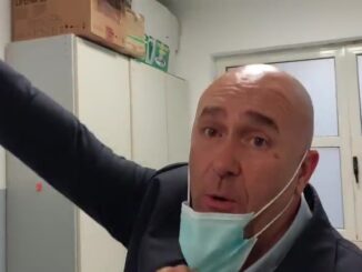 Blitz di Bandecchi in ospedale e via agli insulti e arriva la solidarietà