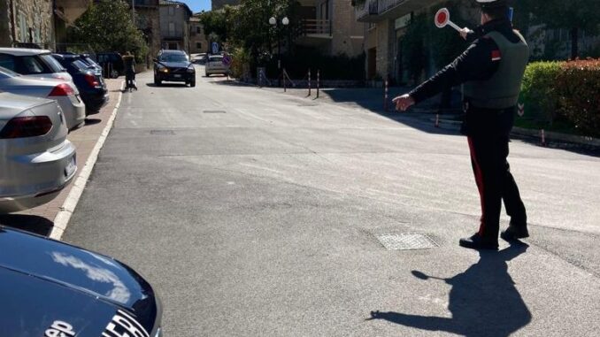 Sorpreso a spacciare cocaina, arrestato autore dell'attività di spaccio