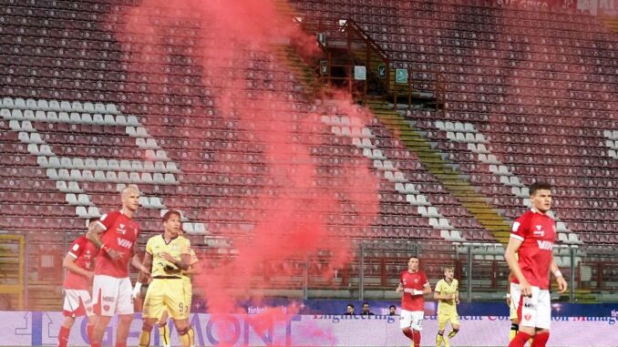 I tifosi biancorossi: tutti a Venezia. Sì ma che partecipino anche castori e la squadra