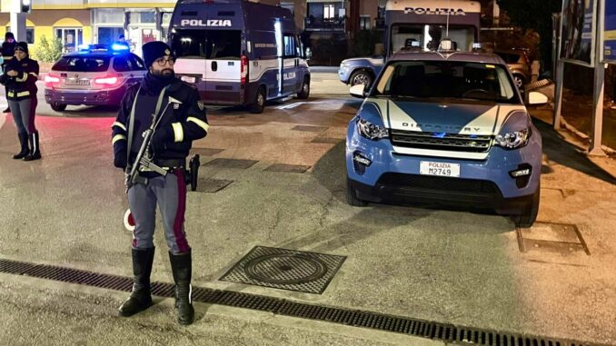 Polstrada Perugia, via tre patenti di guida e sequestrati 5 veicoli controllati 271 veicoli e 364 persone