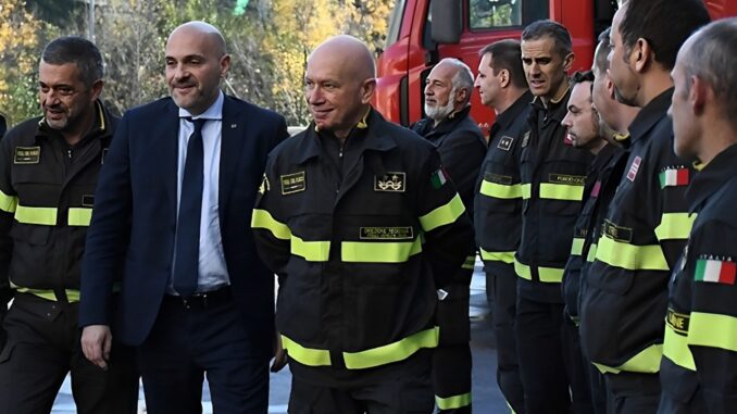 A Perugia centinaia di bambini con i Vigili del Fuoco
