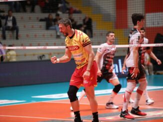 Davide Candellaro chiude il reparto dei centrali della Sir Volley