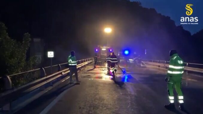 Frana sulla Flaminia tra Cagli e Cantiano, riaperta la superstrada