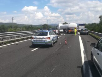 Incidente stradale in A/1, conducente di autoarticolato coinvolto