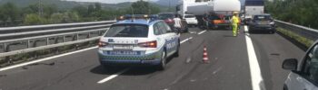 Incidente stradale in A/1, conducente di autoarticolato coinvolto