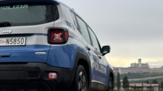 Arresto ad Assisi dopo violenza e minacce ai poliziotti locali