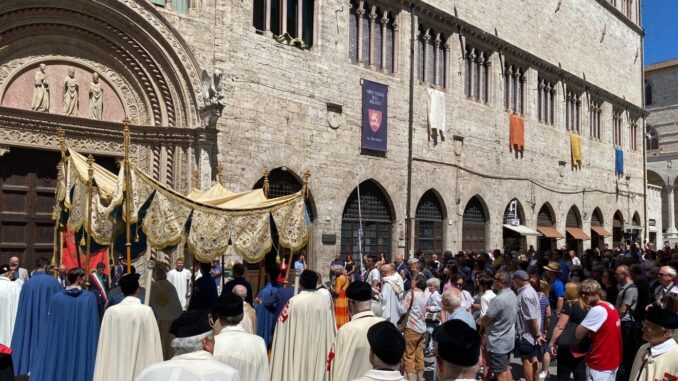 Corpus Domini a Perugia con la processione del Santissimo