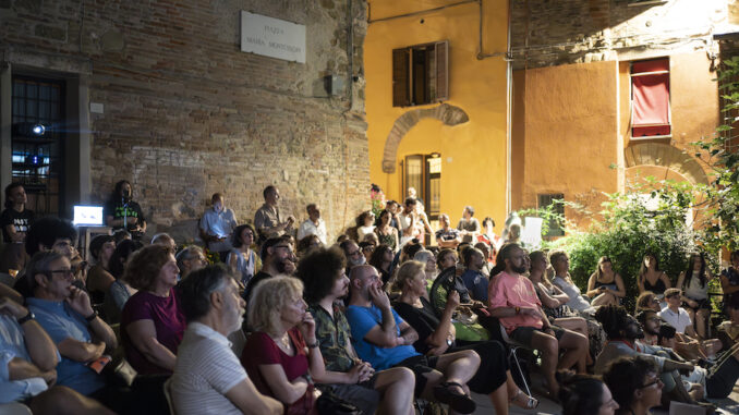 Il FuoriPost per restituire alla comunità il suo prezioso entusiasmo