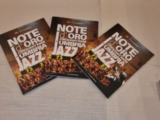 Note d'oro: Il libro che celebra cinquant'anni di Umbria Jazz