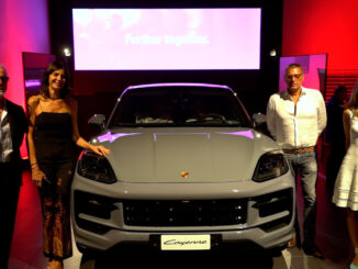 Presentazione in grande stile per la nuova Porsche Cayenne