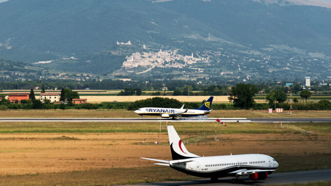 L'exploit dell'aeroporto crea 300 milioni di reddito, l'analisi di AUR