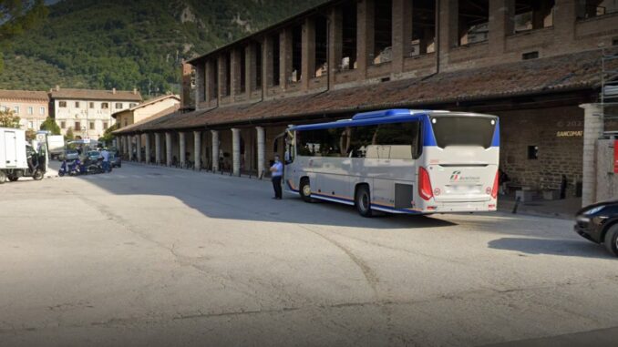Busitalia Umbria, intensificato servizio gratuito centro storico Gubbio