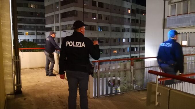 Tenta furto in azienda straniero arrestato ed espulso dall'Italia