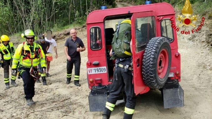 Perde l’orientamento mentre cammina lungo il percorso francescano, soccorso