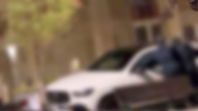 Rubano un'auto e vanno fuori strada, tre minori denunciati, uno non ha compiuto neanche 15 anni