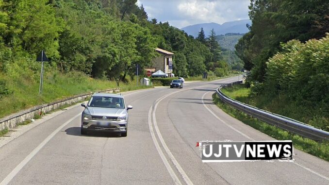 Conducente in panne lungo la SS3, fortuna la Polizia di Stato