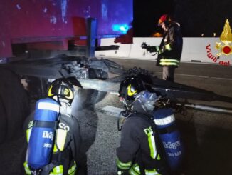 Incendio all'Impianto frenante di un rimorchio sulla E45 a Promano al chilometro 110 e 100