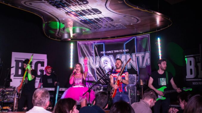 Alla Sagra della Porchetta di Costano, il Party anni 90-2000 dal vivo con i Nuovanta