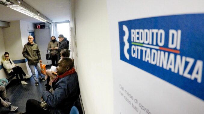 Allerta sociale in Umbria, 2500 famiglie perdono reddito cittadinanza