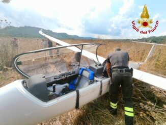 Aliante in difficoltà