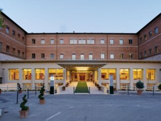 Gianni Alemanno e Le Tavole di Assisi sabato 9 e domenica 10 settembre alla domus pacis di Assisi