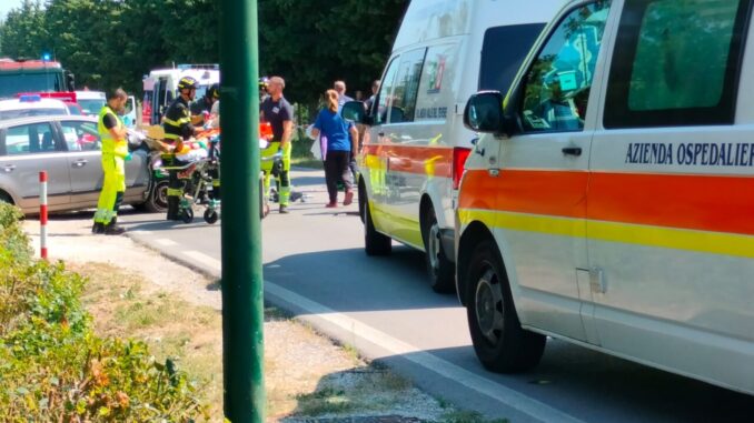 Grave incidente stradale a Torgiano, quattro persone ferite