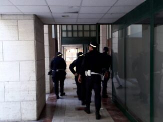 Furto profumi, scattano denunce a Fontivegge, del nucleo decoro urbano della polizia locale
