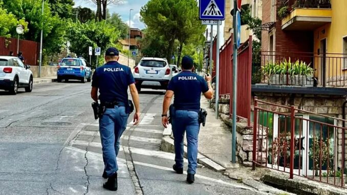 Denunciato 40enne, ricettazione, detenzione droga e arnesi da scasso