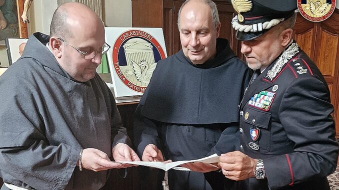 Carabinieri Arte restituiscono a convento San Francesco manoscritto Papa Pio VI