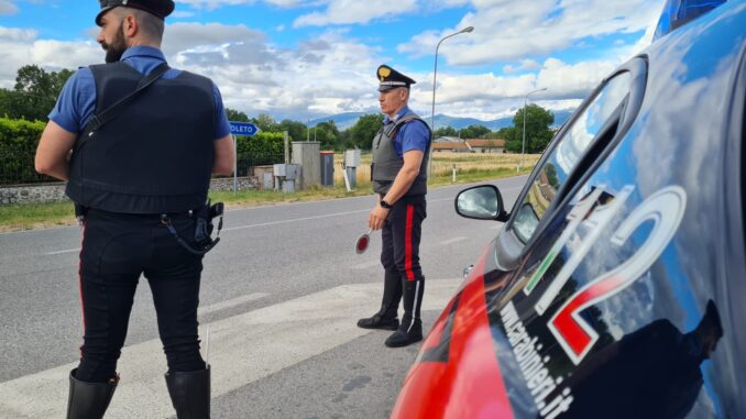 Malato di alzheimer si allontana da casa, salvato dai carabinieri