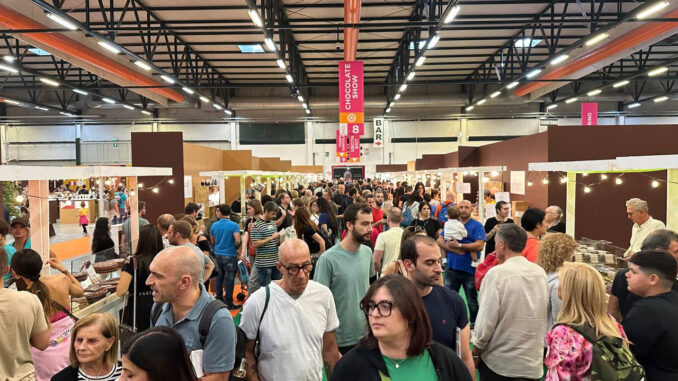 Chocolover affollano Eurochocolate all'Umbriafiere di Bastia Umbra
