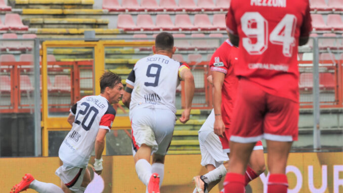 Perugia-Vis Pesaro, alla ricerca di punti e di gioco