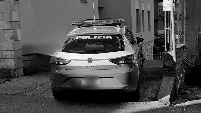 Due persone denunciate per danneggiamento aggravato