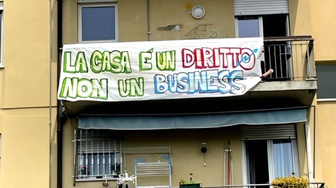 Crisi alloggi studenti Link e protesta dei balconi a Perugia