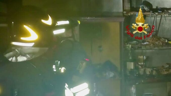 Incendio in un Capanno rimessa di attrezzi a Gualdo Tadino