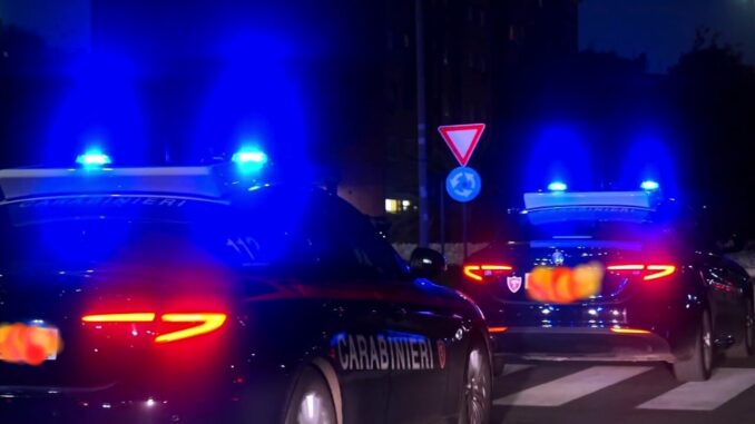 Divieto avvicinamento dopo minacce al fratello e devastazione casa