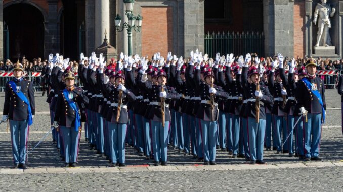 Il Giuramento del 236° Corso della Scuola Militare Nunziatella: Un Impegno di Fedeltà alla Repubblica Italiana