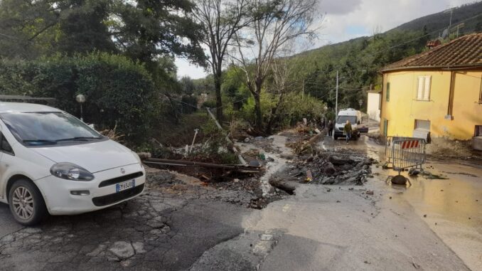 Emergenza maltempo Toscana squadra Protezione Civile dell’Umbria