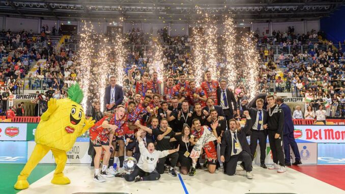 Sir, remuntada bianconera! Perugia vince la quinta supercoppa!