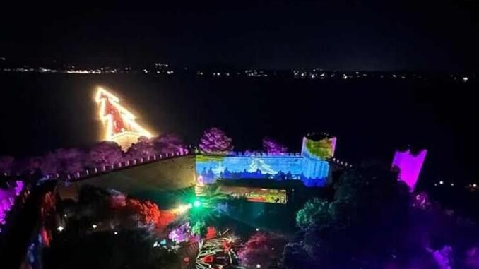 L’Albero sul Lago più grande del mondo e le Luci sul Trasimeno