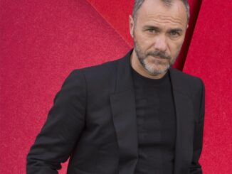 Massimiliano Gallo porta in scena il suo show Stasera punto e a capo al Teatro Cucinelli