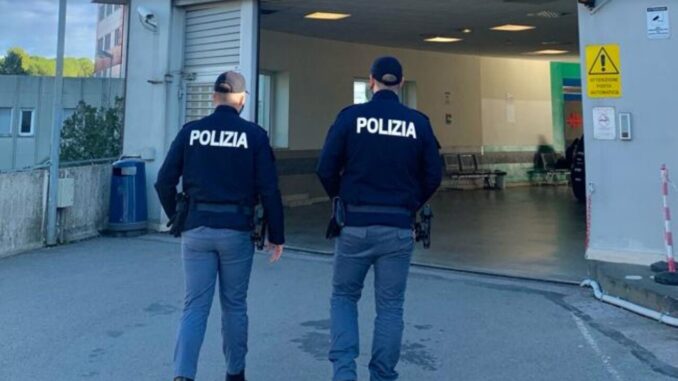 Incidente sul lavoro a Mugnano, operaio cade da impalcatura è in codice rosso