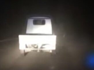 Semina scompiglio in un bar e fugge con l'Ape, 64enne denunciato